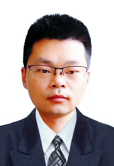王圣龍律師